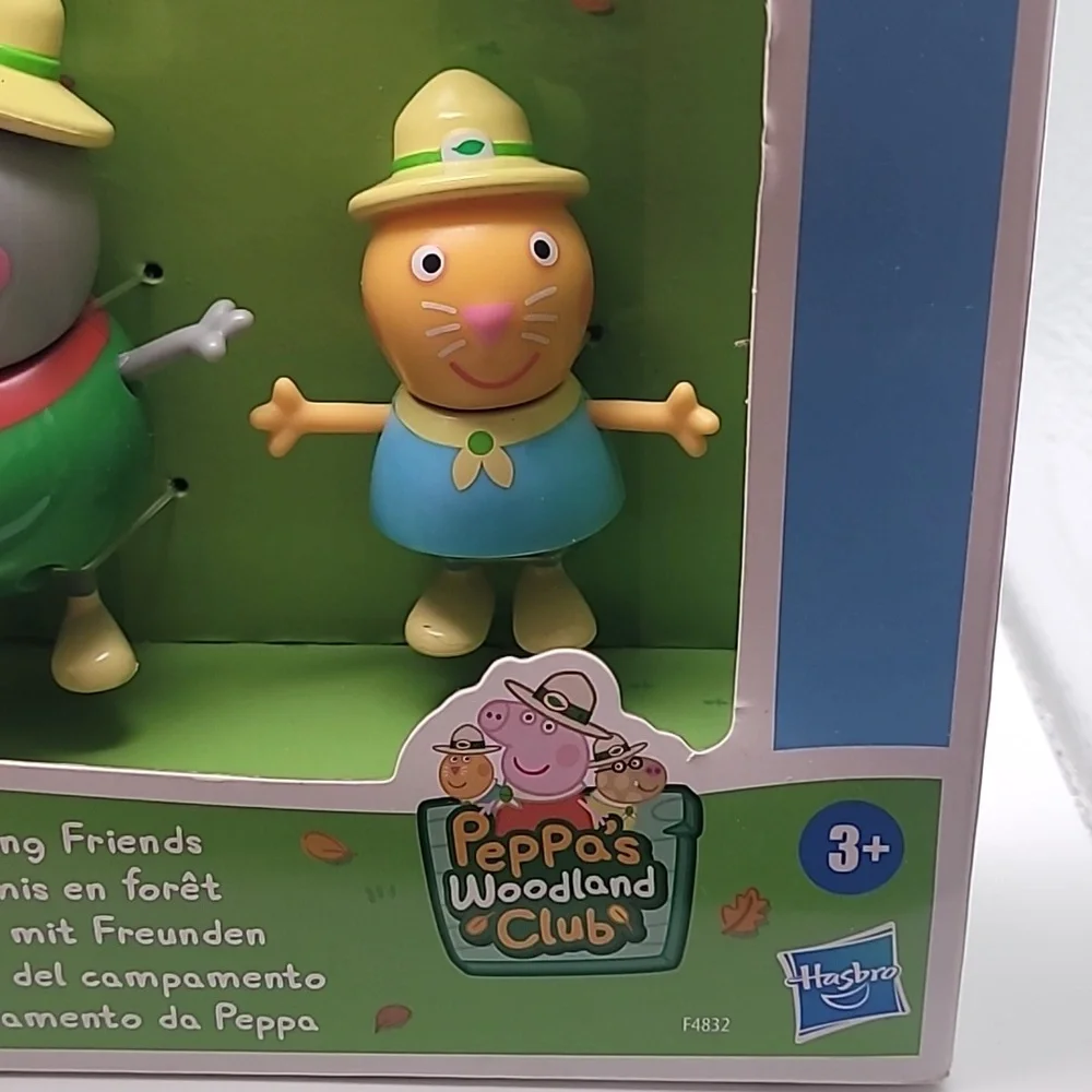 NIB Peppa Pig Peppa's Nature Day Woodland Club Pig Figures New - Picture 5 of 6